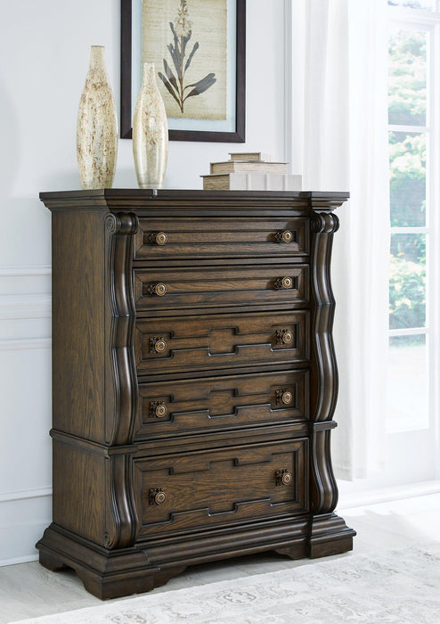 Maylee Chest of Drawers