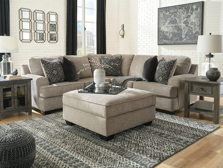 Bovarian Living Room Set